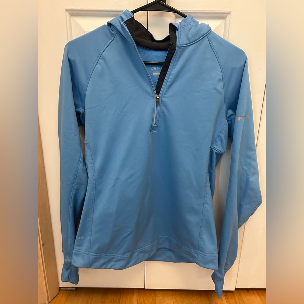 Light blue fleece lined Nike Dri-fit 1/4 zip